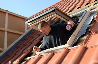 Pose de fenêtres de toit Velux à Lanvallay